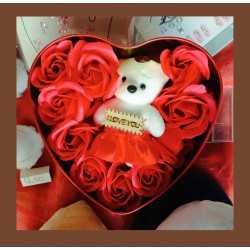 Κουτί Καρδιά Μεγάλη 9 Τριαντάφυλλα & Αρκούδο 