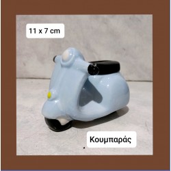 Κουμπαράς κεραμική βέσπα