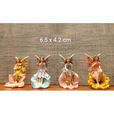 Νεράιδες σε λουλούδι