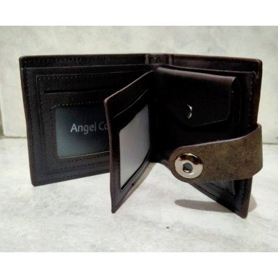 Πορτοφόλι με κούμπωμα