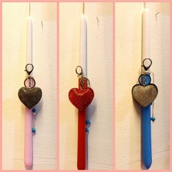 Λαμπάδα με δερμάτινο μπρελόκ καρδιά